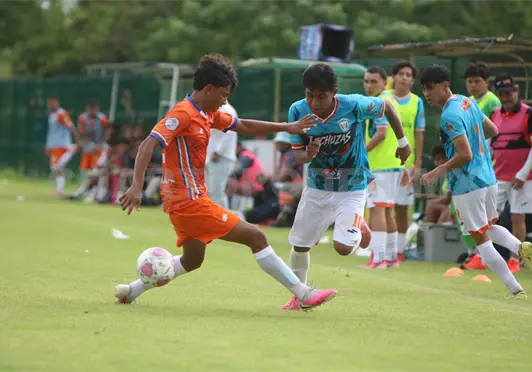 Golea Lechuzas y asume el liderato nacional