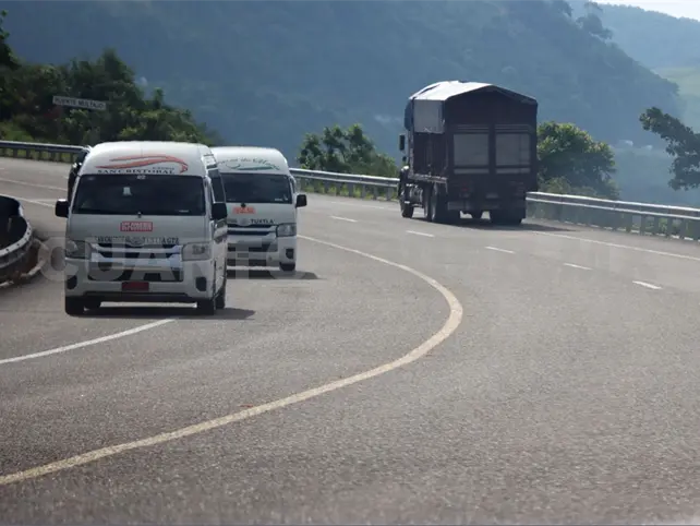 Urgen m&aacute;s se&ntilde;al&eacute;ticas en autopista