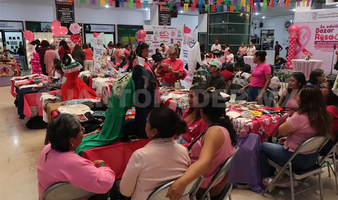 Cientos de familias y mujeres asistieron al evento. Diego Pérez / CP