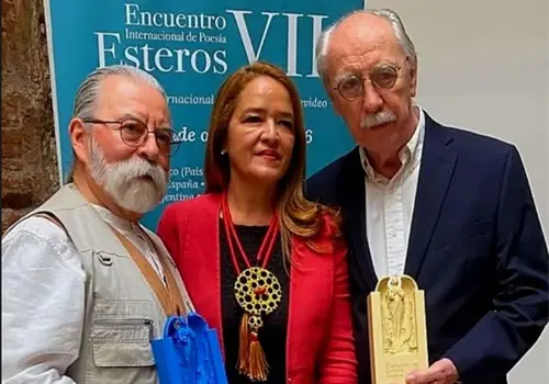 Poes&iacute;a, vital para observar el mundo