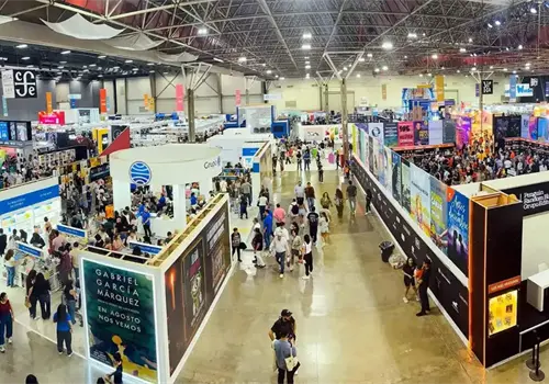 Medio mill&oacute;n en la FIL Monterrey