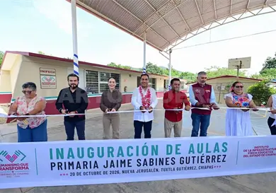 ERA inaugura obras por m&aacute;s de 3.6 mdp en escuela