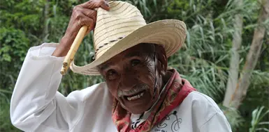 Despiden al m&uacute;sico zoque Luis Hern&aacute;ndez