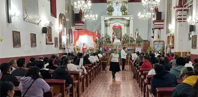 Develan placa en memoria del padre Marcelo Develan placa en memoria del padre Marcelo