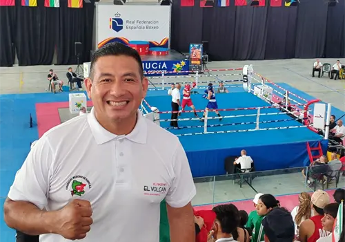 Juan Aguilar a la selecci&oacute;n mexicana