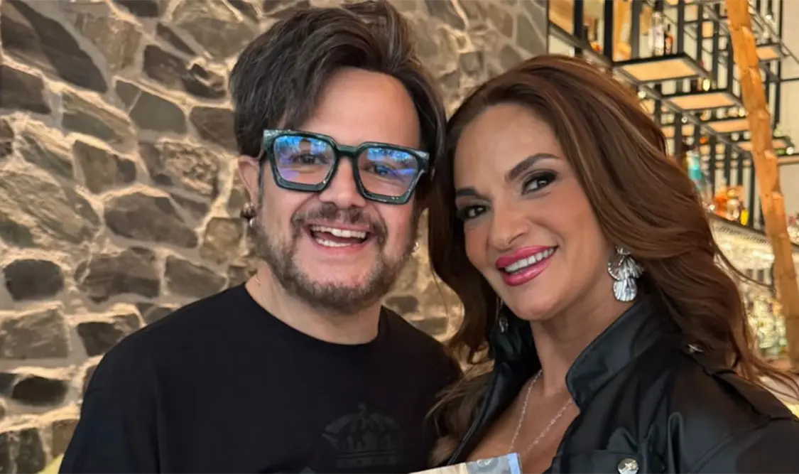 Mariana defiende a Aleks Syntek