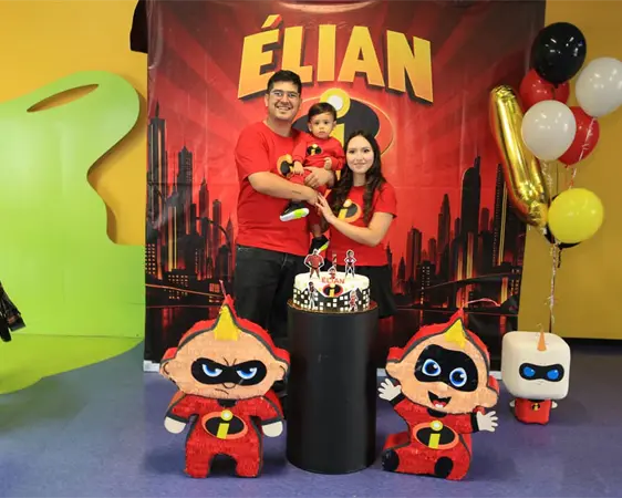 Una dulce celebración para Élian Una dulce celebración para Élian