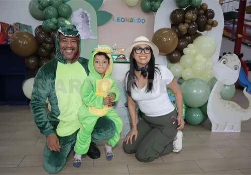 Los tres años de Leonardo Los tres años de Leonardo