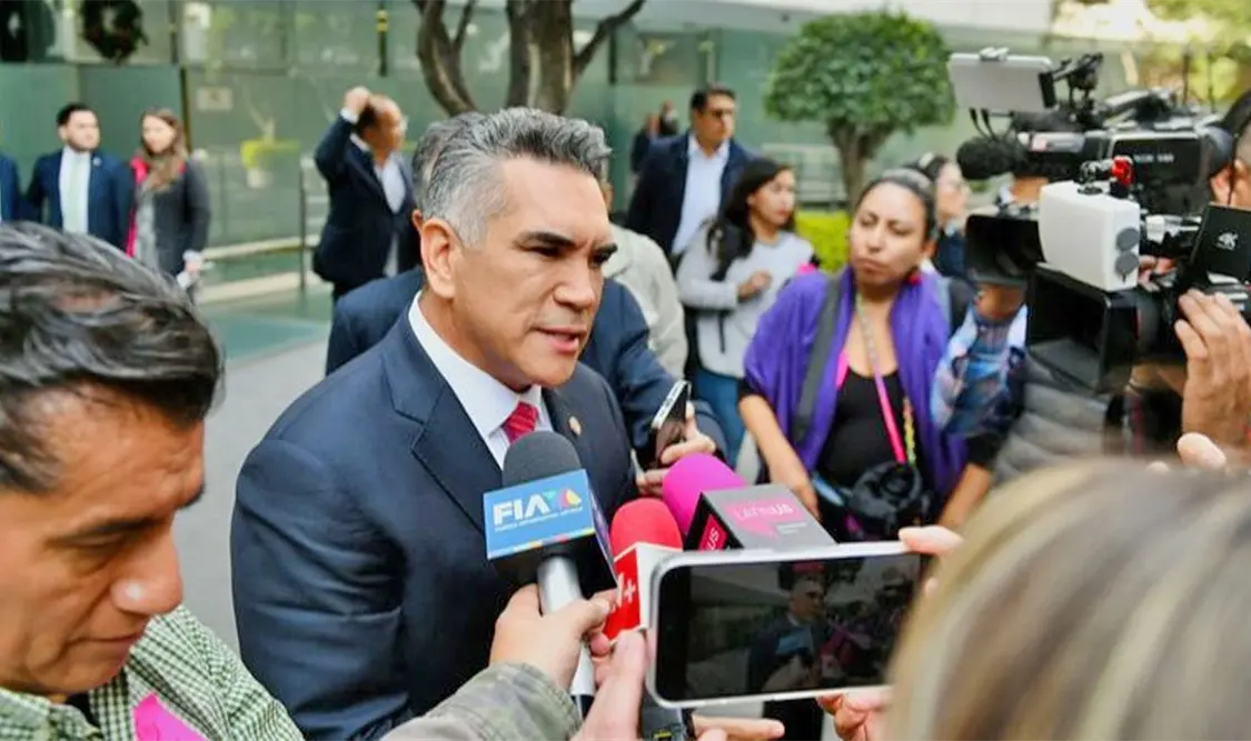 Taddei debe renunciar ya al INE, es grotesco lo que hace: “Alito” Moreno. Cortesía