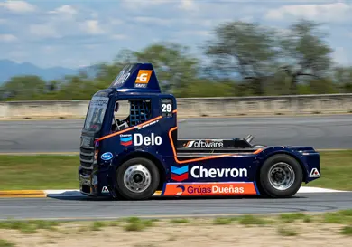 Due&ntilde;as busca cerrar temporada con podio