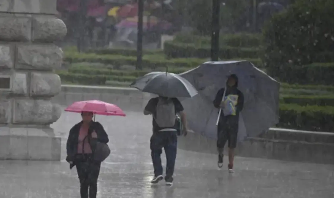 Vance viene con precipitaciones intensas; piden mantenerse alertas. Cortesía