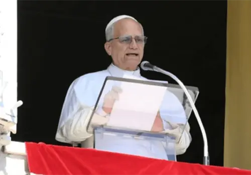 Guerras empobrecen y dañan al mundo: papa Guerras empobrecen y dañan al mundo: papa