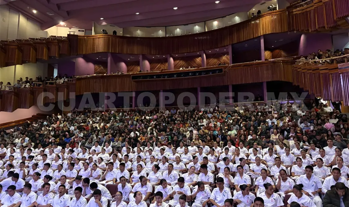 Es un acto que marca una nueva etapa en su preparación académica y profesional. Cortesía