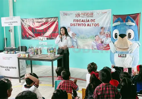 Imparten pláticas de prevención a estudiantes Imparten pláticas de prevención a estudiantes