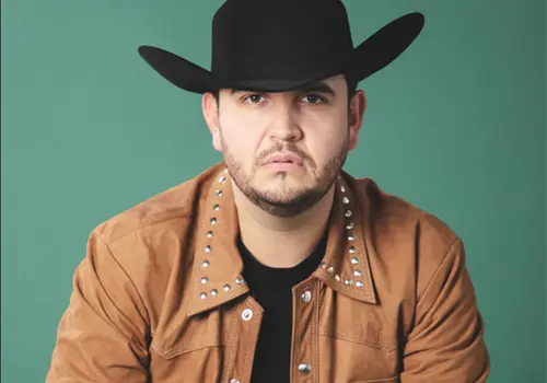 Ed&eacute;n Mu&ntilde;oz, el alma del regional mexicano