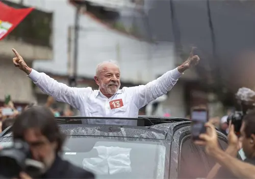 Victoria hist&oacute;rica de Lula tras vencer a Fl&aacute;vio Bolsonaro