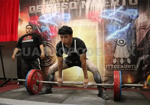 Fuerza y talento en Campeonato de Peso Muerto Fuerza y talento en Campeonato de Peso Muerto