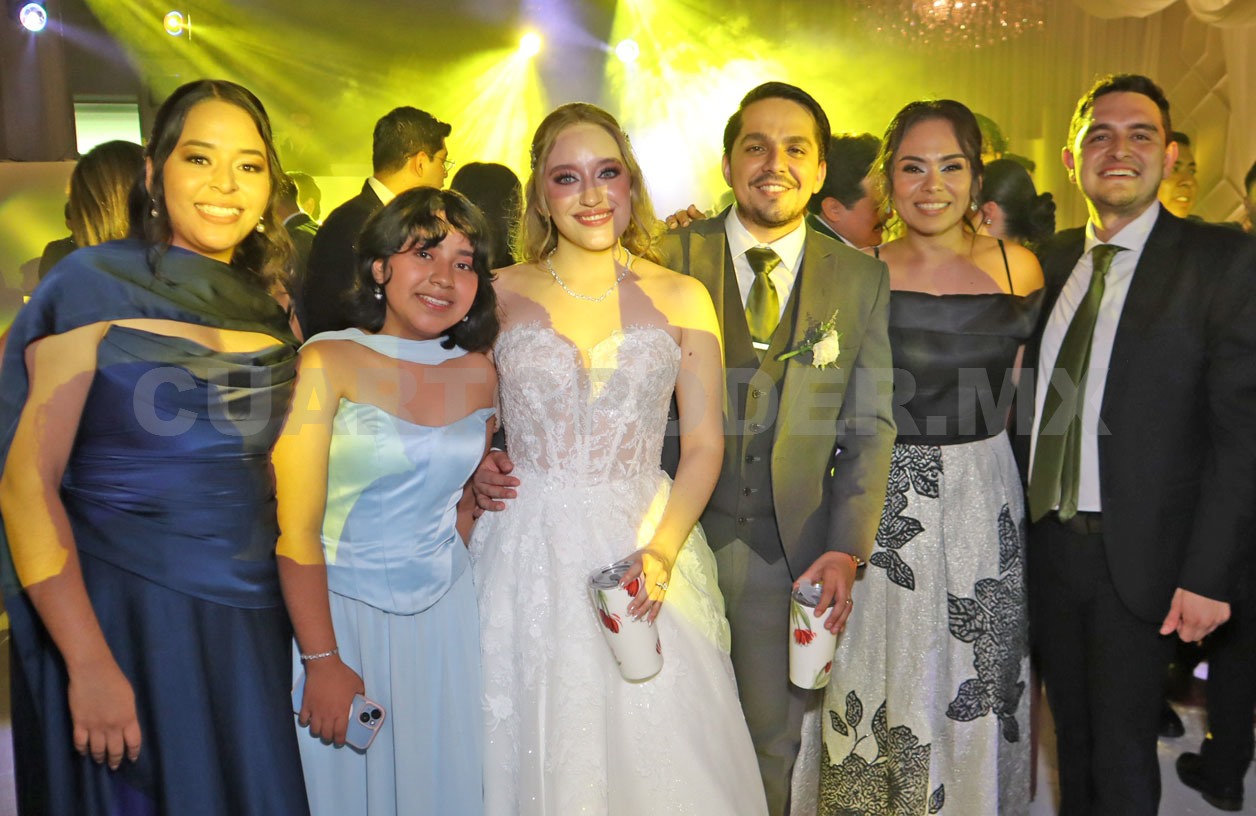 Karla y Daniel contraen nupcias