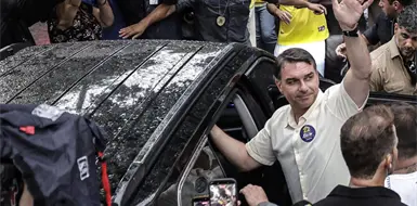 Huye Bolsonaro a EUA, Trump listo para protegerlo