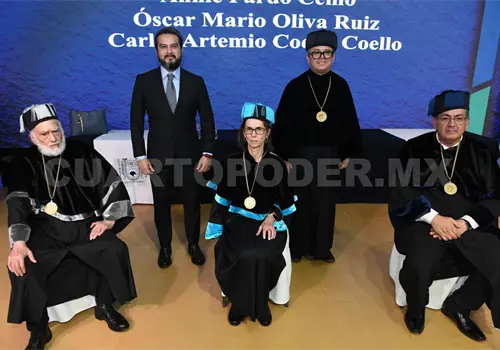 Otorga Unach tres doctorados Honoris Causa
