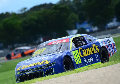 García Jr. mantiene aspiraciones al título de Nascar García Jr. mantiene aspiraciones al título de Nascar