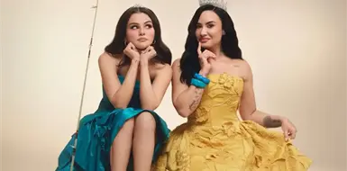 Recrean sus años como princesas Recrean sus años como princesas