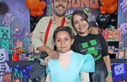 Bruno y su fiesta de disfraces