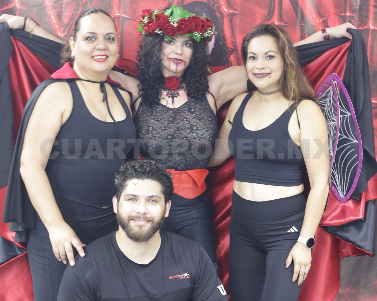 Amanda celebra al estilo vampírico